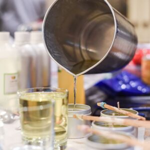 Fabriquer sa propre bougie : pourquoi tout le monde s’y met. 2 fabriquer sa bougie - 0983